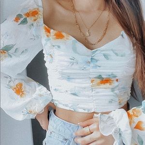 FLORAL SWEETHEART RUCHED CROP TOP